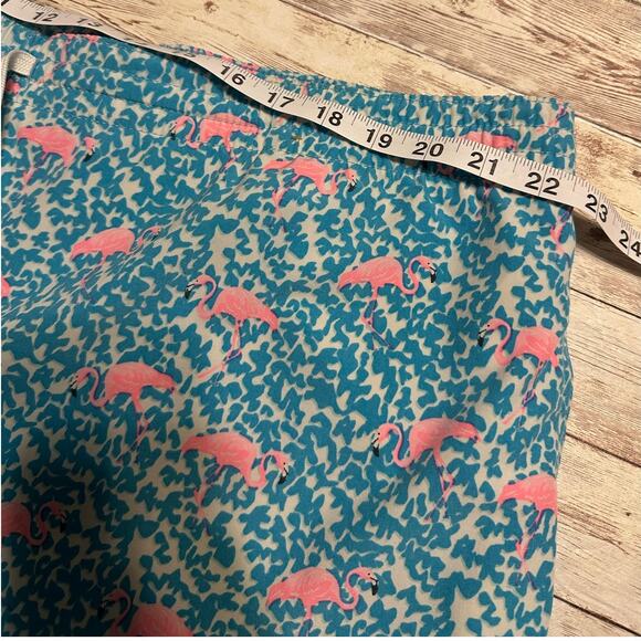 Chubbies Swim Suit Trunks Men's Size 2XL Big Blue Pink Bathing Swimming - Picture 6 of 6